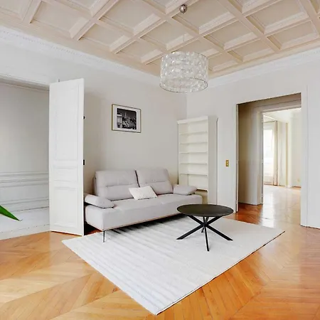 Splendid Spacious - Trocadero Apartment