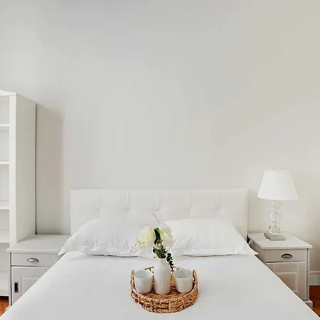 Splendid Spacious - Trocadero Apartment Paris