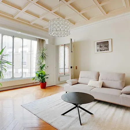 Apartment Splendid Spacious - Trocadero